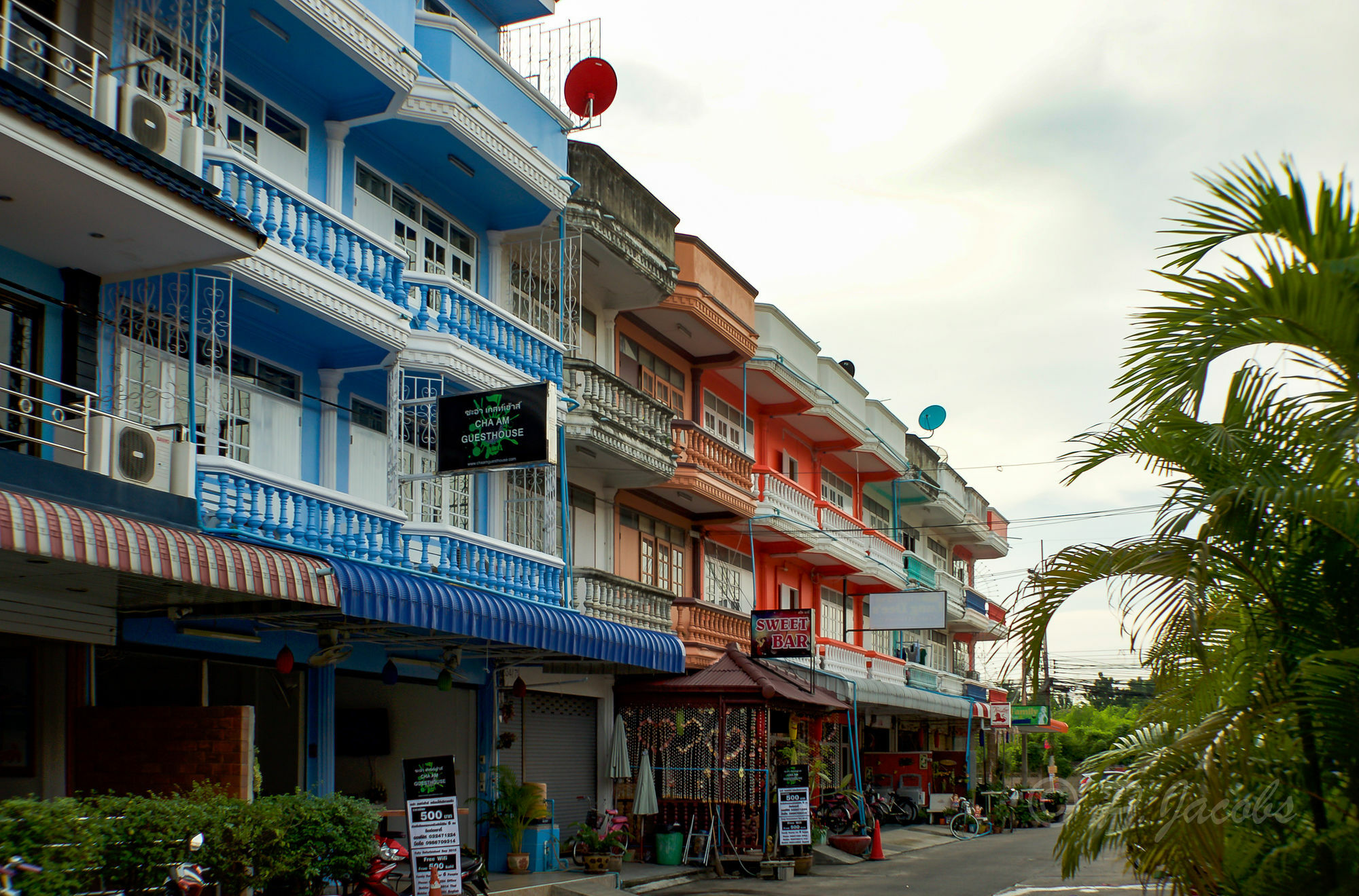 Chaam Guesthouse Cha-Am Exterior photo